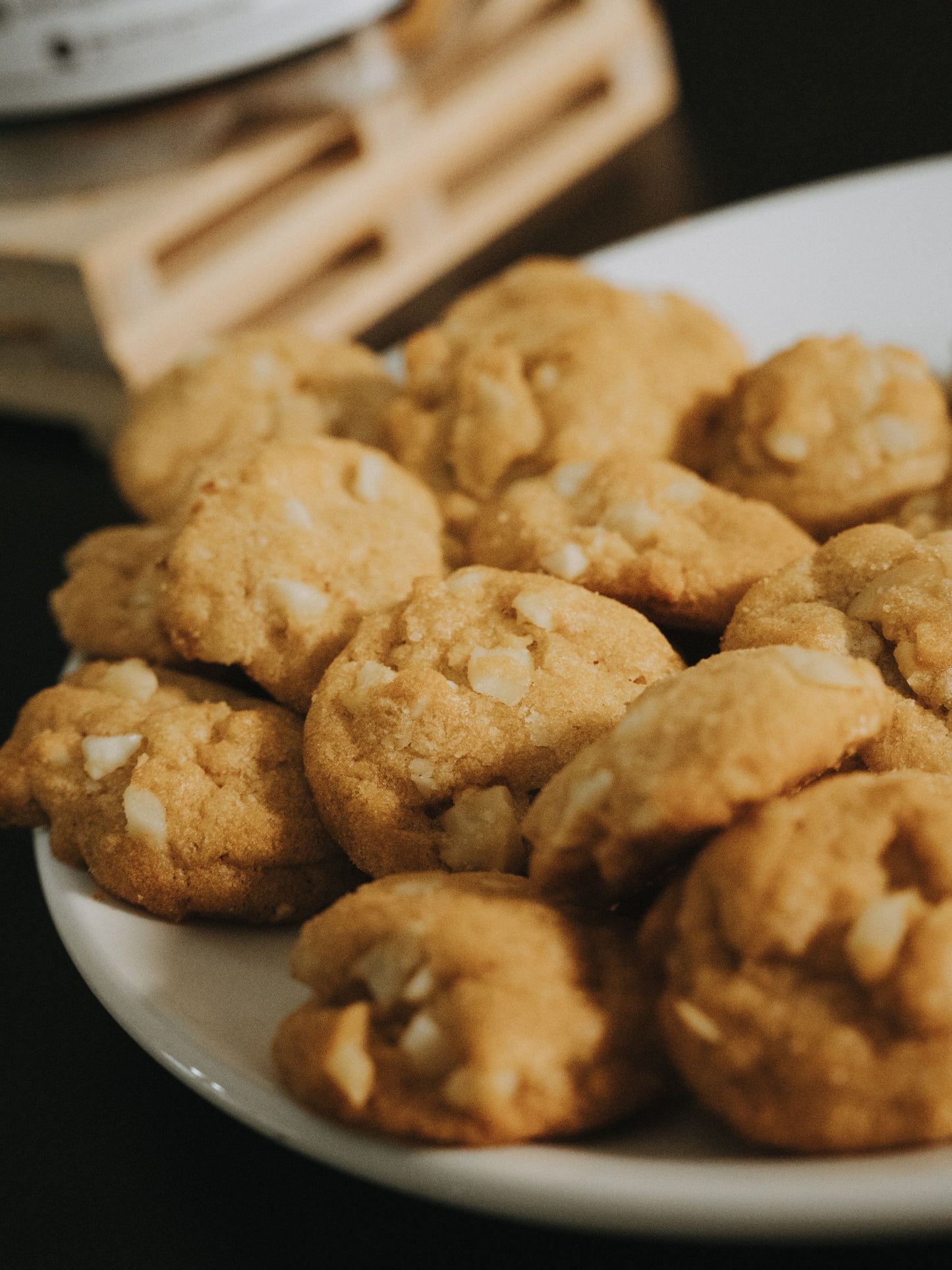 Macadamia Cookies